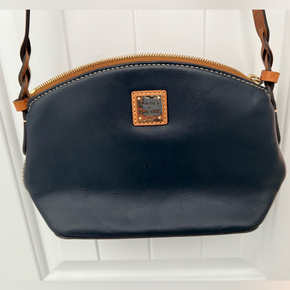Dooney & Bourke Wexford Midnight Blue Leather Crossbody - EUC